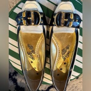 Naughty Monkey patent Black & White flat loafer w buckle Sz 9 worn